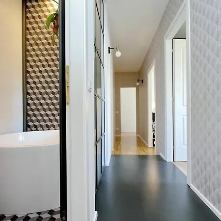 Apartment Ych Trilocale Finemente Arredato Vicino Metro