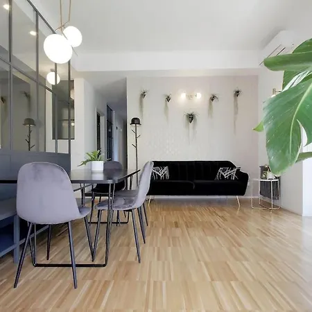 Apartment Ych Trilocale Finemente Arredato Vicino Metro *