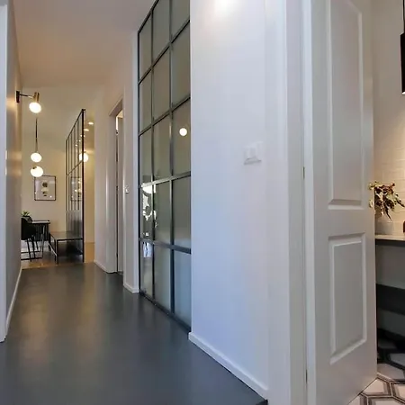 Ych Trilocale Finemente Arredato Vicino Metro Apartment