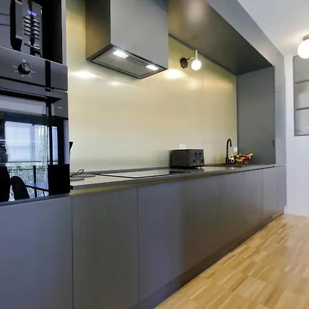 Apartment Ych Trilocale Finemente Arredato Vicino Metro
