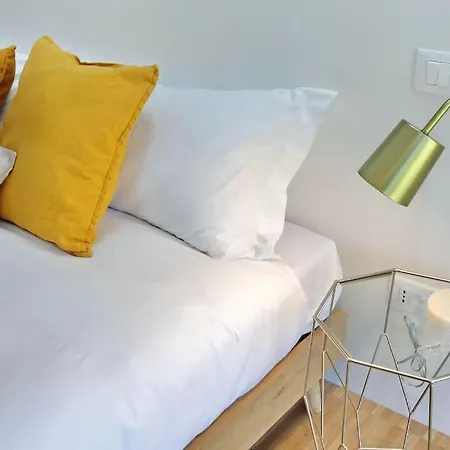Apartment Ych Trilocale Finemente Arredato Vicino Metro *